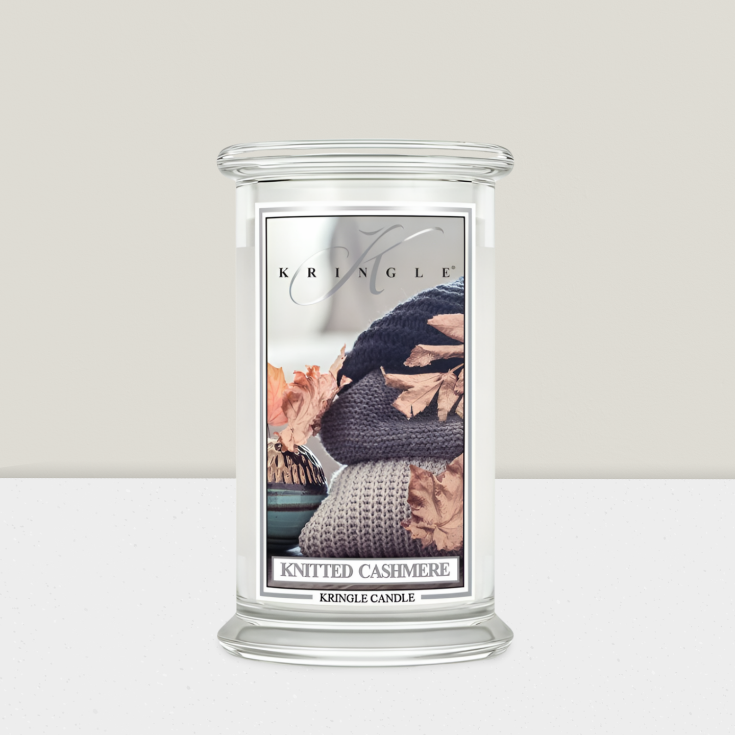 Kringle Candle, vonná svíčka Knitted Cashmere 624 g