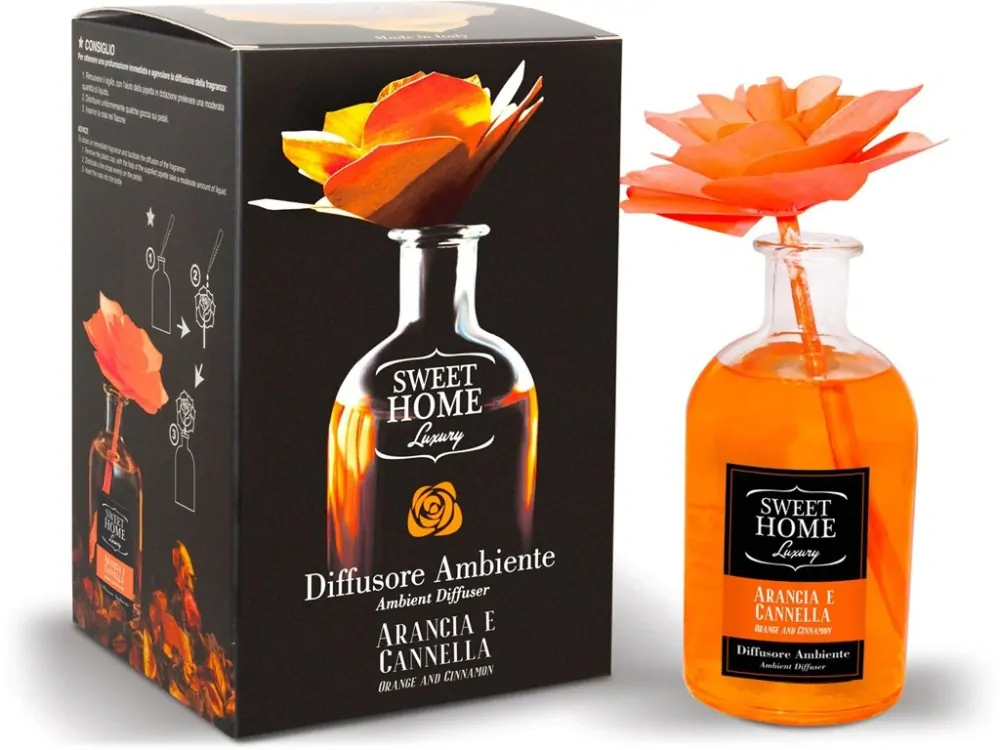 Sweet Home Collection aroma difuzér s vonící dřevěnou květinou Pomeranč a skořice 250 ml