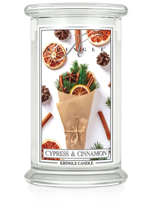 Kringle Candle, vonná svíčka Cypress & Cinnamon 624 g
