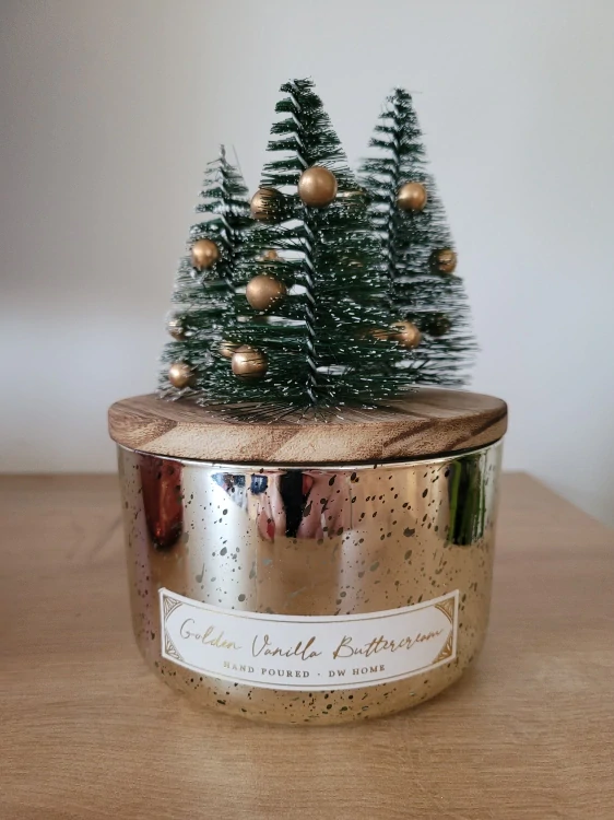 DW HOME - vonná svíčka Merry Festival Golden Vanilla 380 g