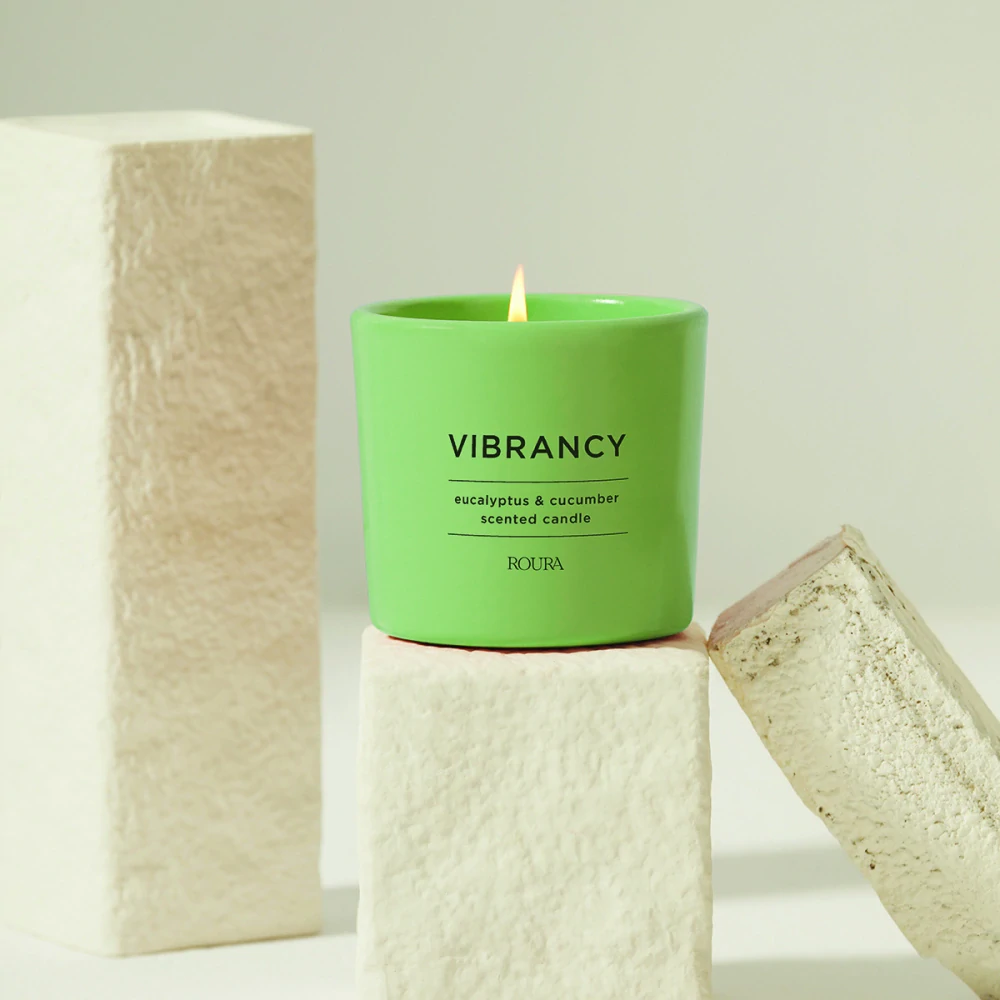 ROURA vonná svíčka Vibrancy - Eucalyptus & Cucumber 250 g