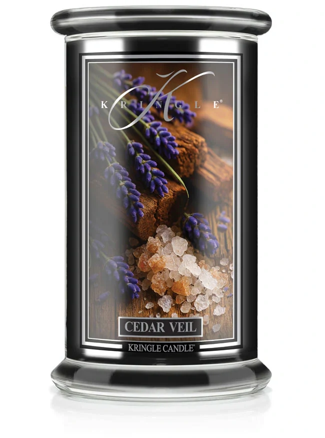 Kringle Candle, vonná svíčka Reserve Cedar Veil 624 g