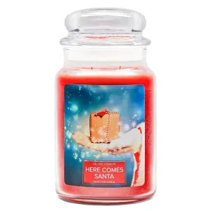 Village Candle - vonná svíčka Here Santa Comes (Santova návštěva) 602 g