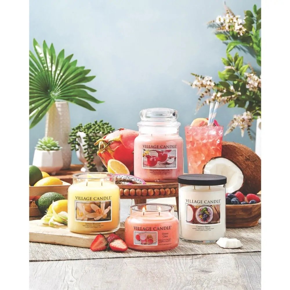 Village Candle - vonná svíčka Dragon Fruit Lemonade (Limonáda z dračího ovoce) 602 g