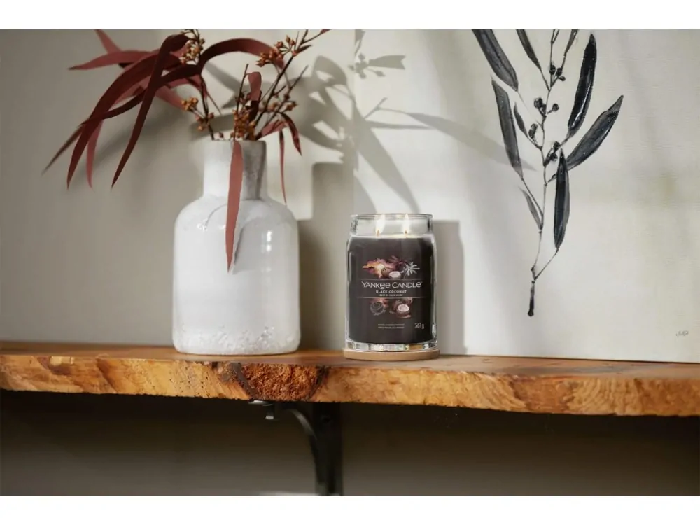 Yankee candle, vonná svíčka Signature Black Coconut (Černý kokos) 567 g