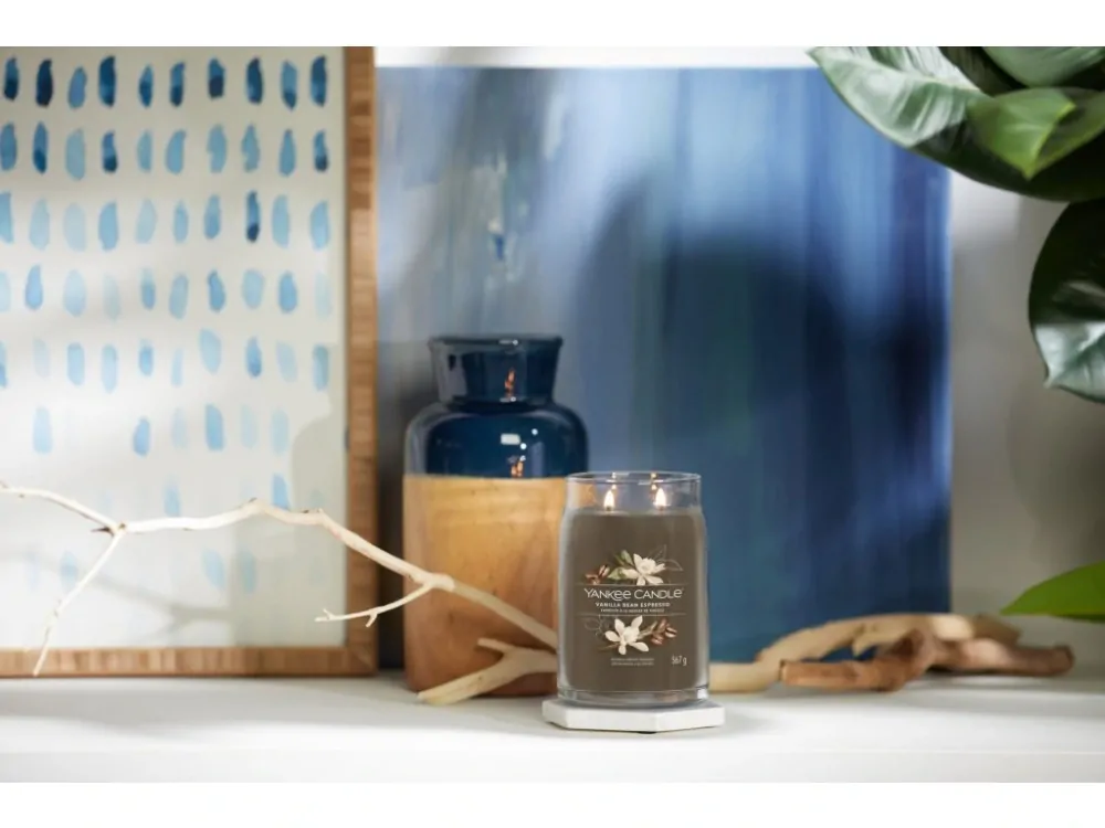 Yankee candle, vonná svíčka Signature Vanilla Bean Espresso (Espresso s vanilkovým luskem) 567 g