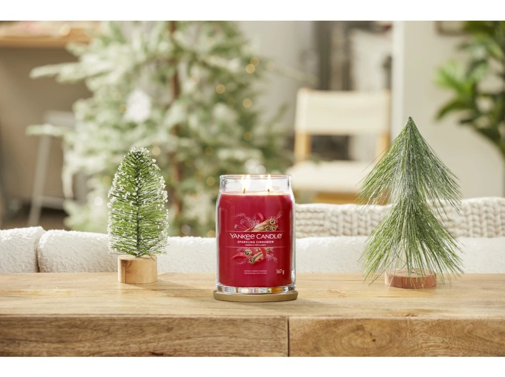 Yankee candle, vonná svíčka Signature Sparkling Cinnamon (Třpytivá skořice) 567 g
