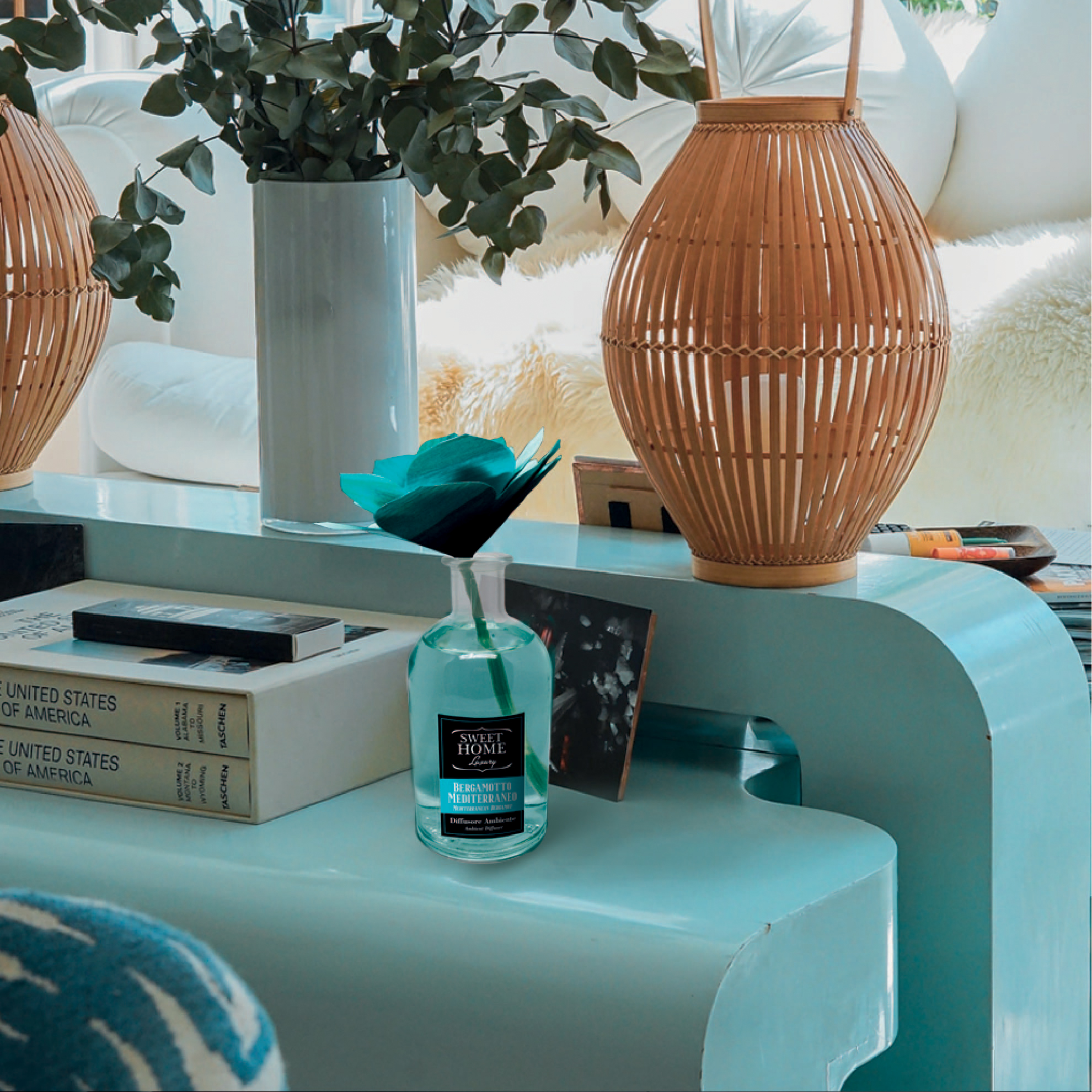 Sweet Home Collection – difuzér s vonící dřevěnou květinou Středomořský bergamot 250 ml