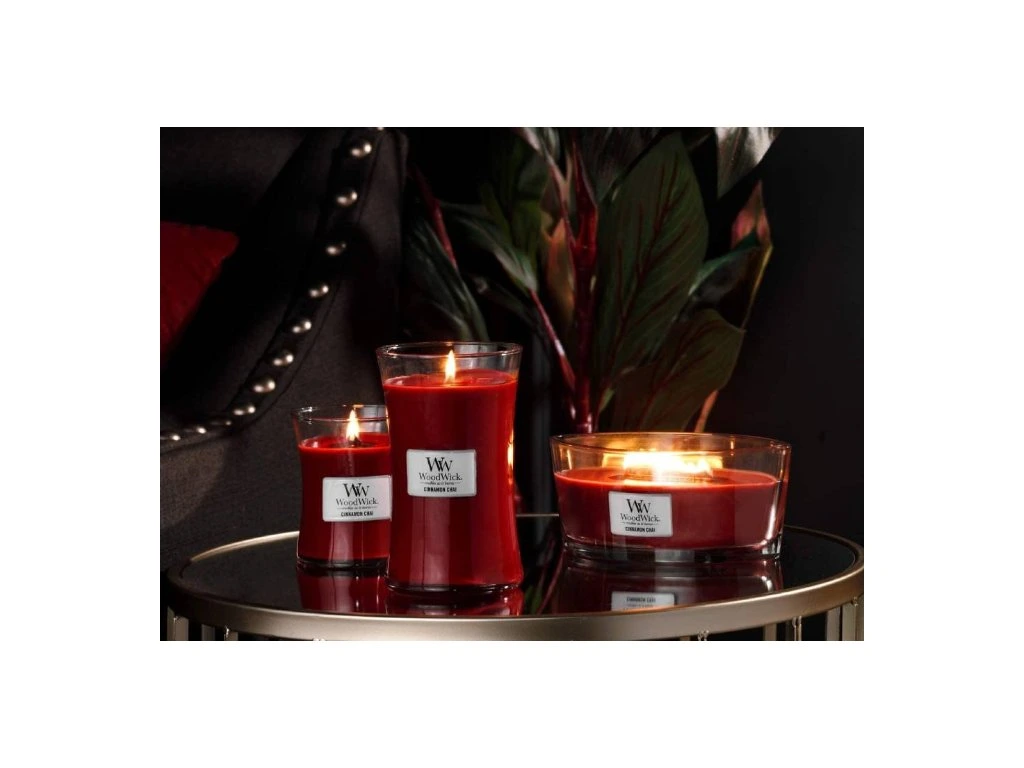 WoodWick svíčka loď Cinnamon Chai (Skořice a vanilka) 453 g