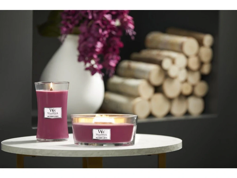WoodWick svíčka loď Wild Berry & Beets (Lesní ovoce a řepa) 453 g