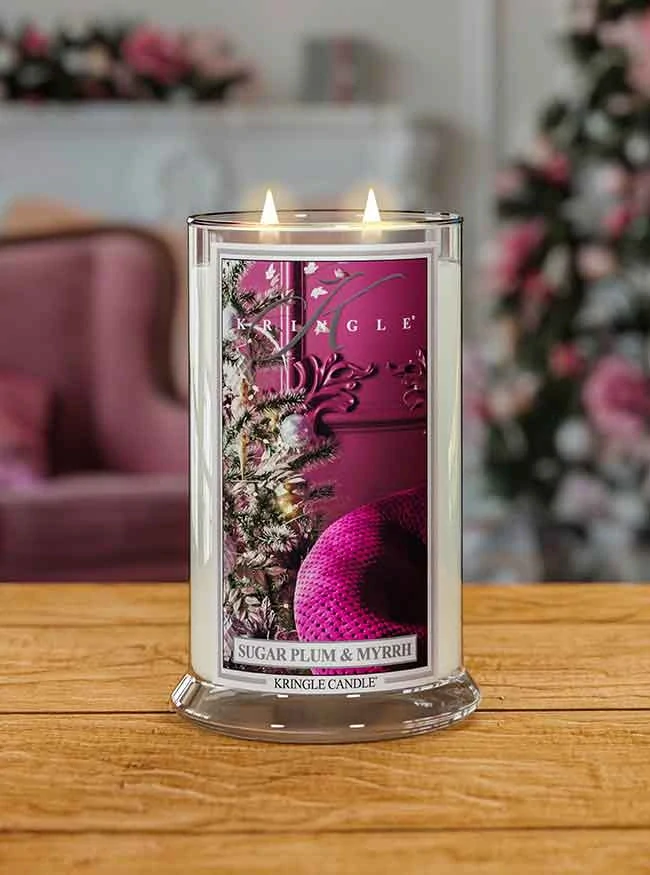 Kringle Candle, vonná svíčka Sugar Plum & Myrrh 624 g