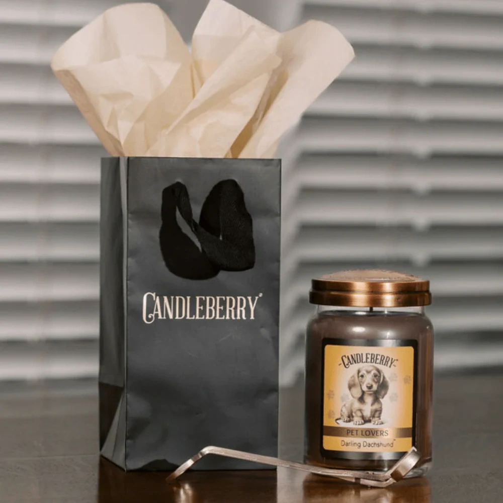 Candleberry - vonná svíčka Darling Dachshund  624 g