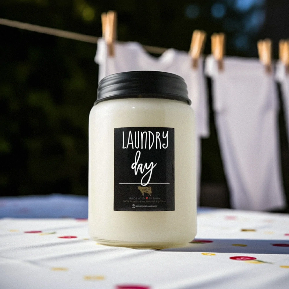 Milkhouse Candle Co. - vonná svíčka Laundry Day 737 g