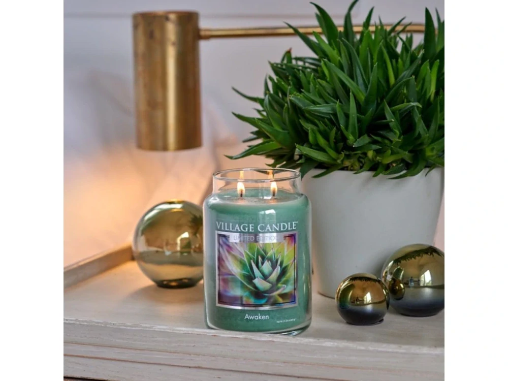 Village Candle - vonná svíčka Awaken (Probuzení) 602 g