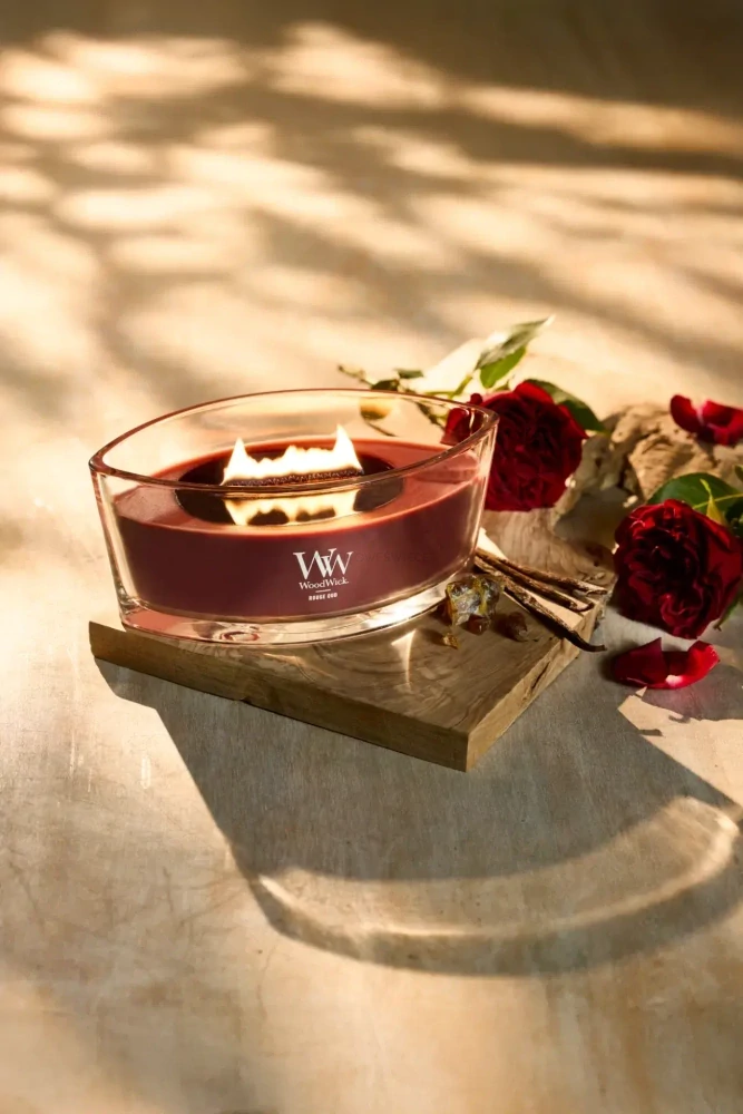 Woodwick vonná svíčka Rouge Oud 609 g