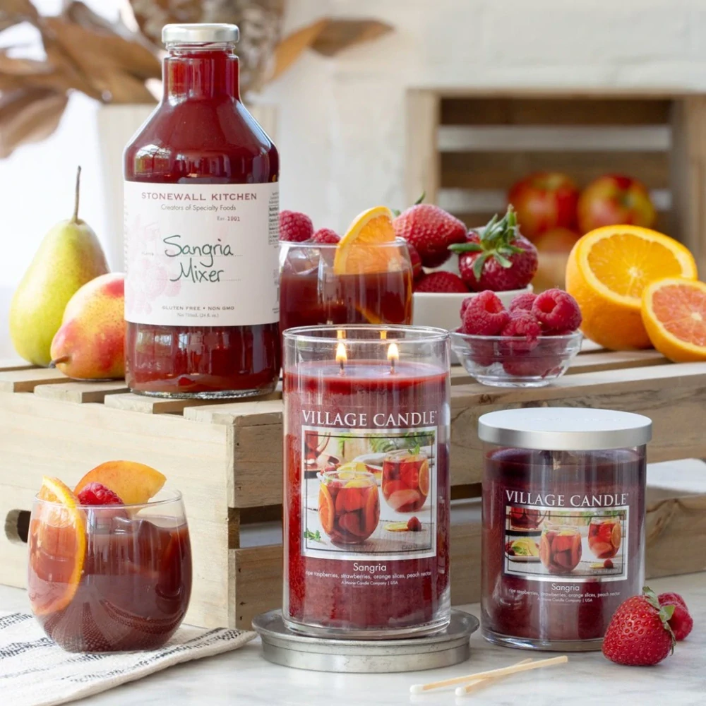 Village Candle - vonná svíčka Sangria 538 g