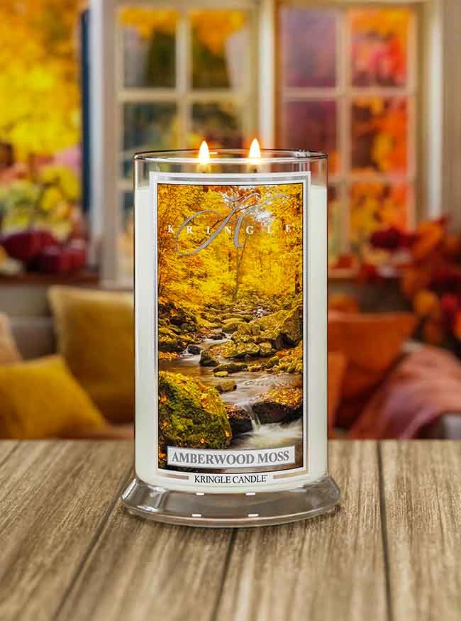 Kringle Candle, vonná svíčka Amberwood Moss 624 g