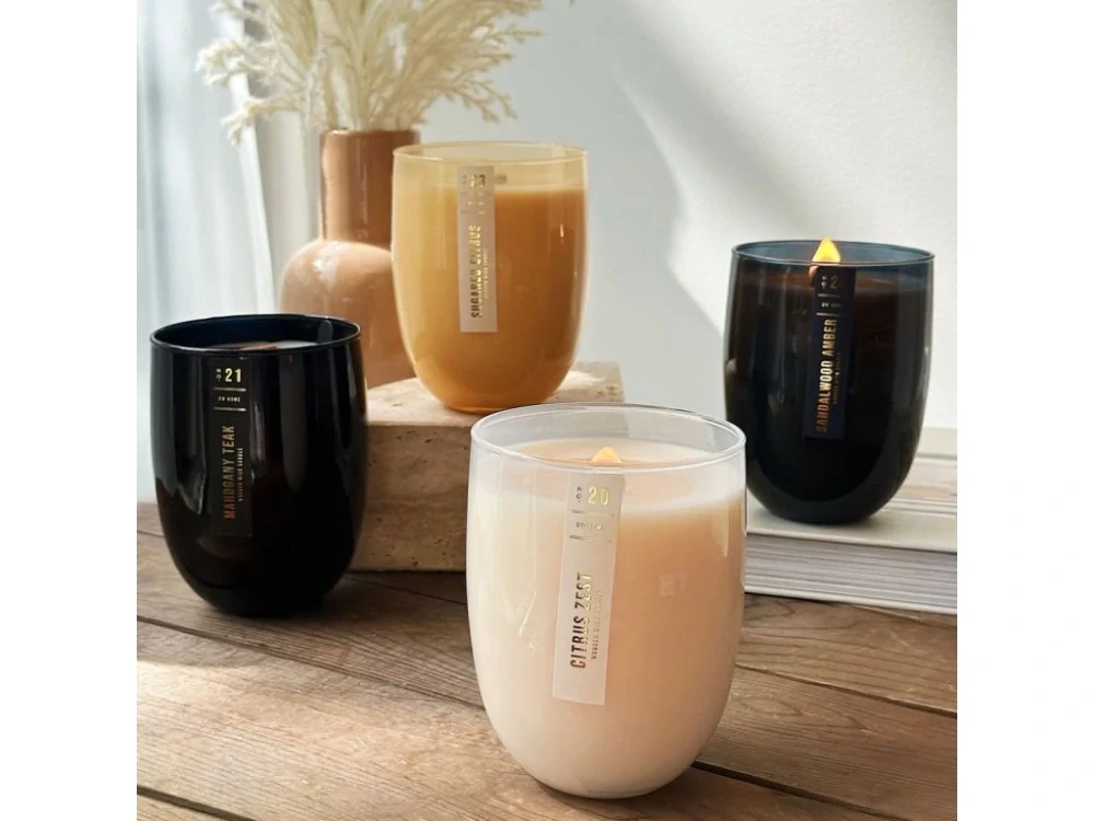 DW HOME - vonná svíčka Sandalwood Amber 488 g