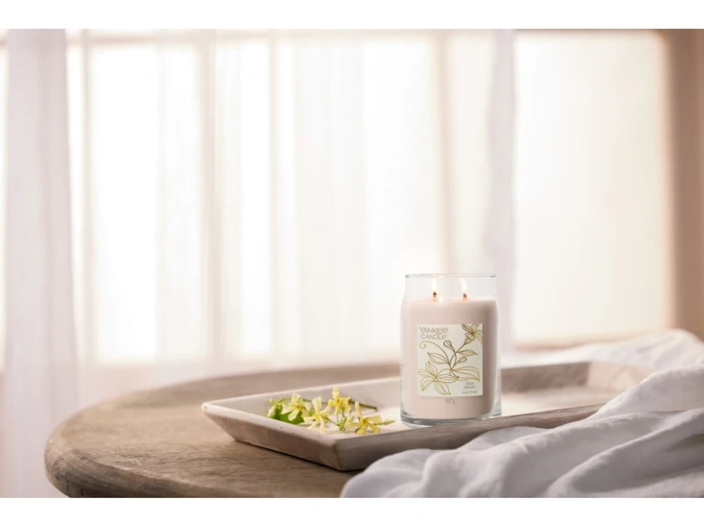 Yankee Candle, vonná svíčka Slow Bloom 567 g
