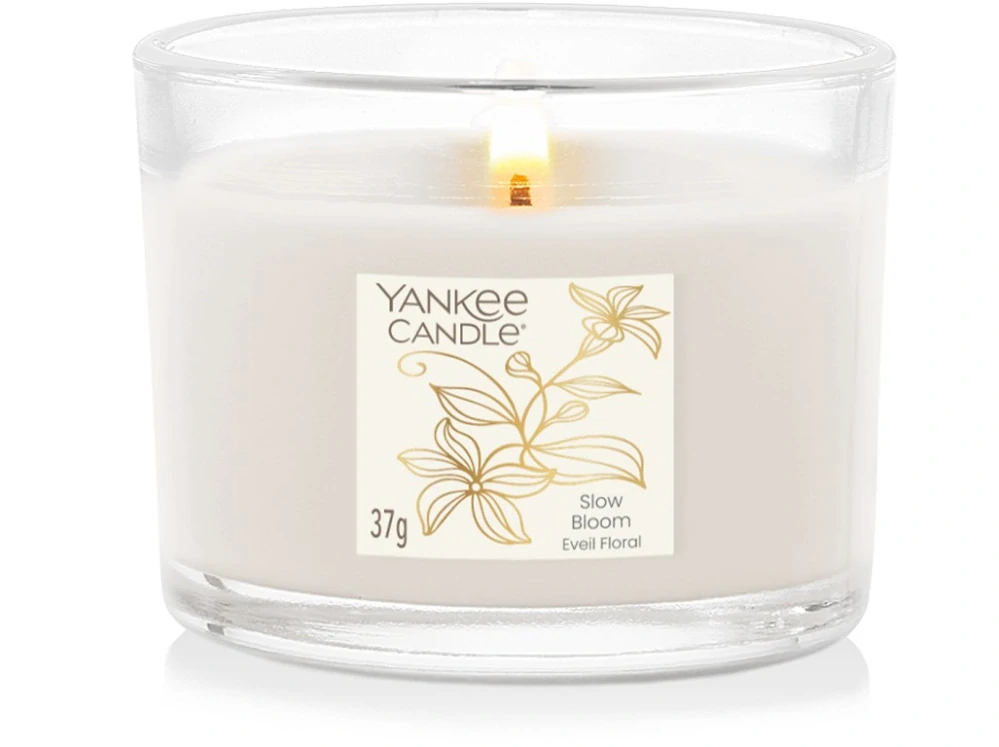 Yankee Candle votivní svíčka ve skle Slow Bloom 37 g