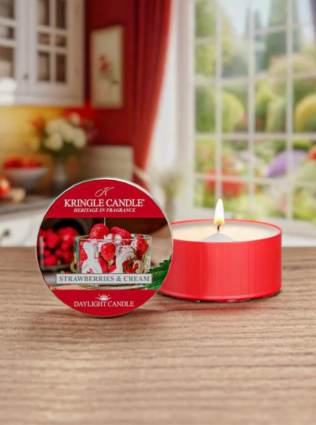 Kringle Candle vonná svíčka Strawberry & Cream 42 g