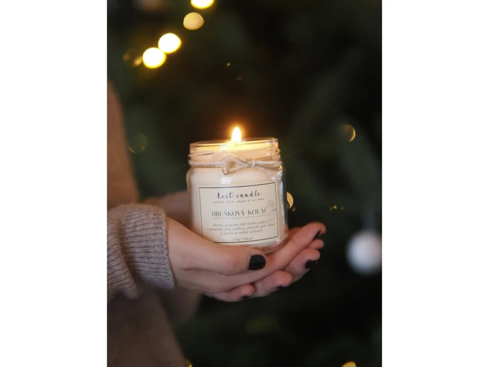 Rest Candle - sojová vonná svíčka Hruškový koláč 170 g
