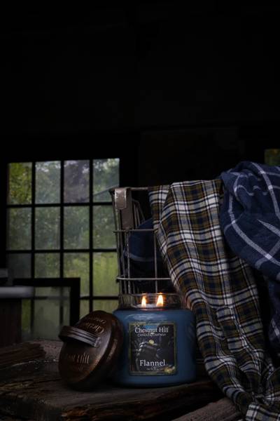 Chestnut Hill Candle - vonná svíčka Flannel 454 g