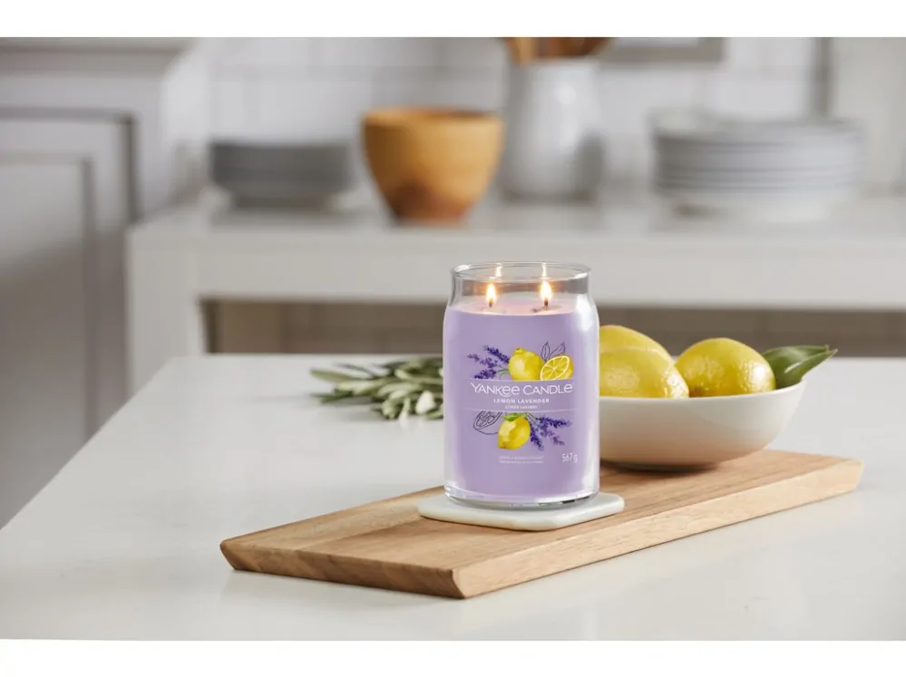 Yankee candle, vonná svíčka Signature Lemon Lavender 567 g