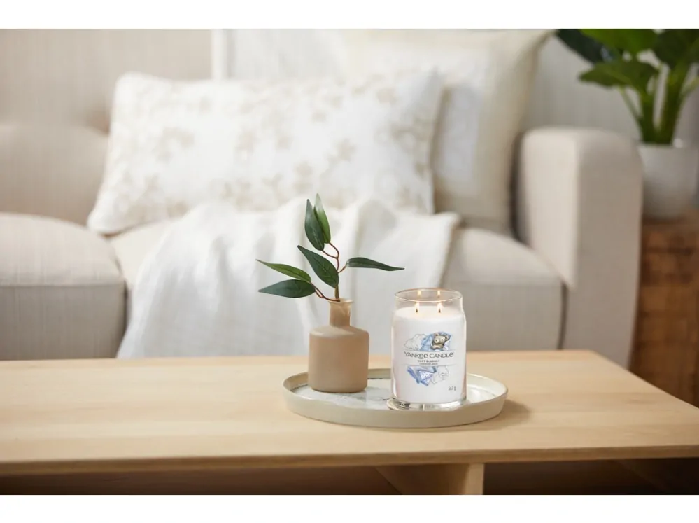 Yankee candle, vonná svíčka Signature Soft Blanket 567 g