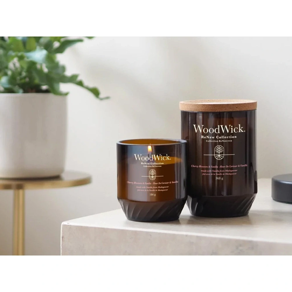 WoodWick, ReNew svíčka Cherry Blossom & Vanilla (Třešňový květ a vanilka) 368 g