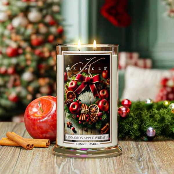 Kringle Candle, vonná svíčka Cinnamon Apple Wreath 624 g