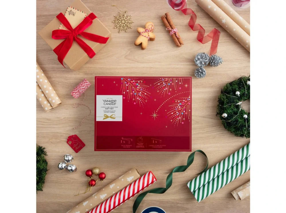 Yankee Candle, vánoční dárková sada pro péči o svíčky s vonnou svíčkou