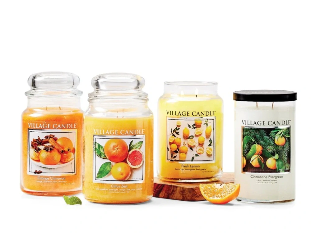Village Candle - vonná svíčka Fresh Lemon (Svěží citron) 602 g