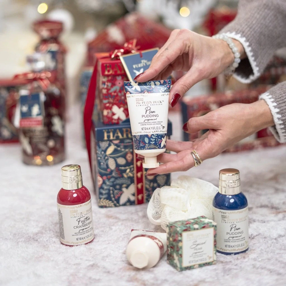 Baylis & Harding, Winter Wonderland - sada s péčí o tělo, 6 ks