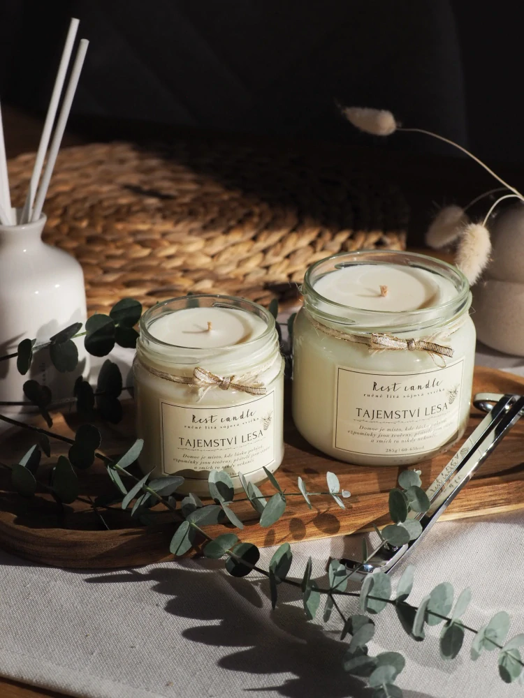 Rest Candle - sojová vonná svíčka Tajemství lesa 170 g