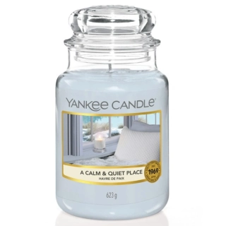 Yankee Candle vonná svíčka Calm & Quiet Place 623 g