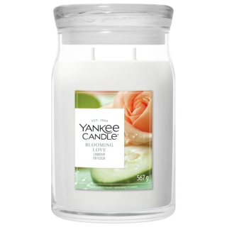 Yankee Candle Signature velká vonná svíčka Blooming Love 567 g